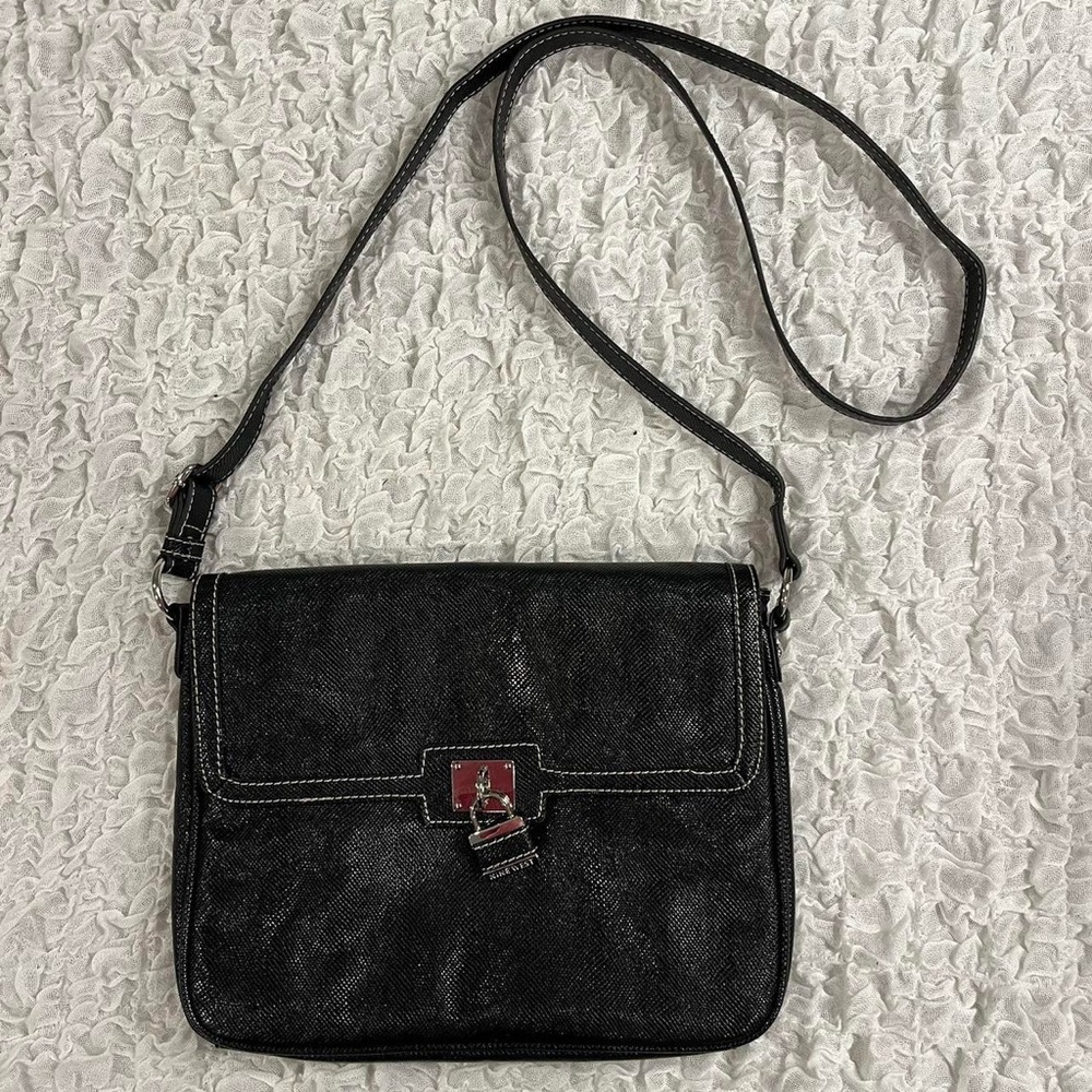 🍒NINE WEST BLACK CROSSBODY BAG 🍒